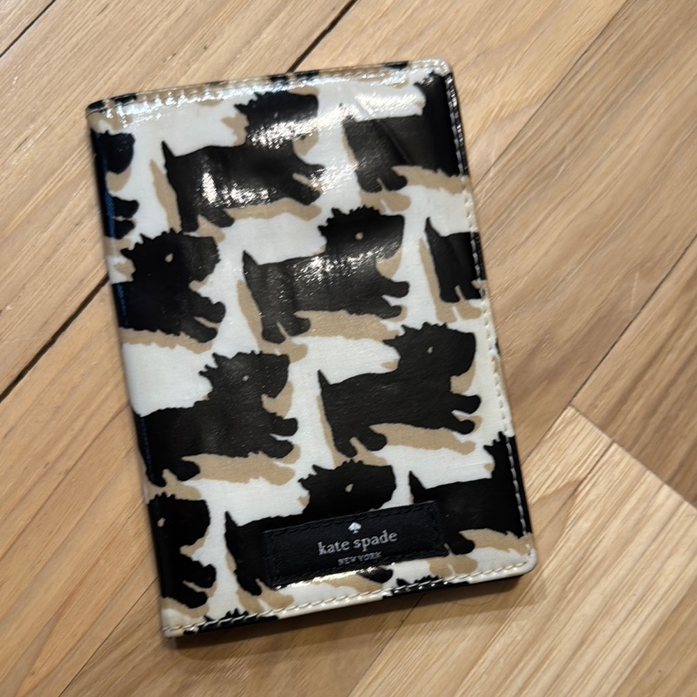 Kate Spade Dog Print Scottish terrier Scotty dog Passport Holder